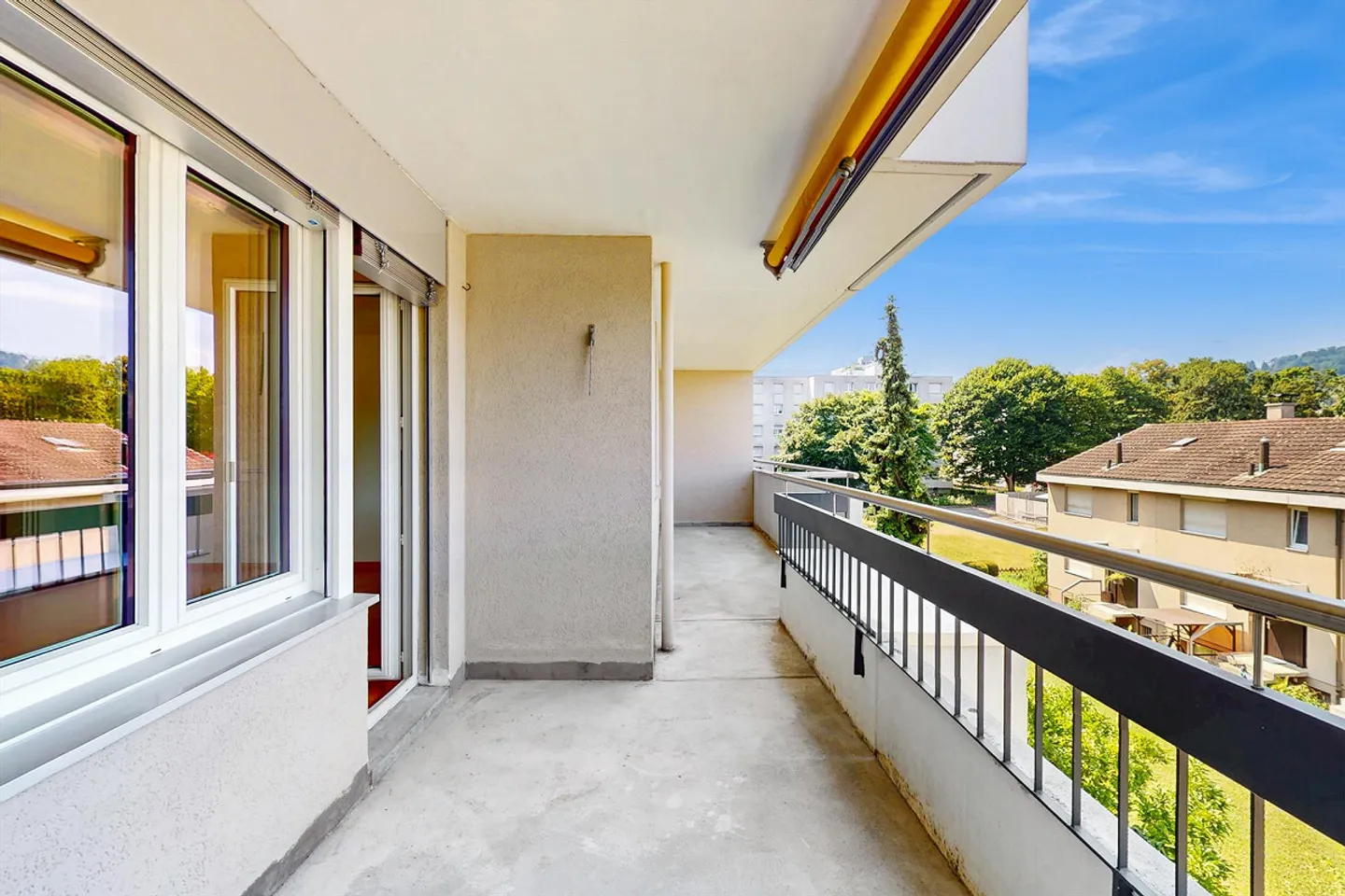 VENTE DE PRINTEMPS - Profitez d'un bon de déménagement - Photo 4 sur 12