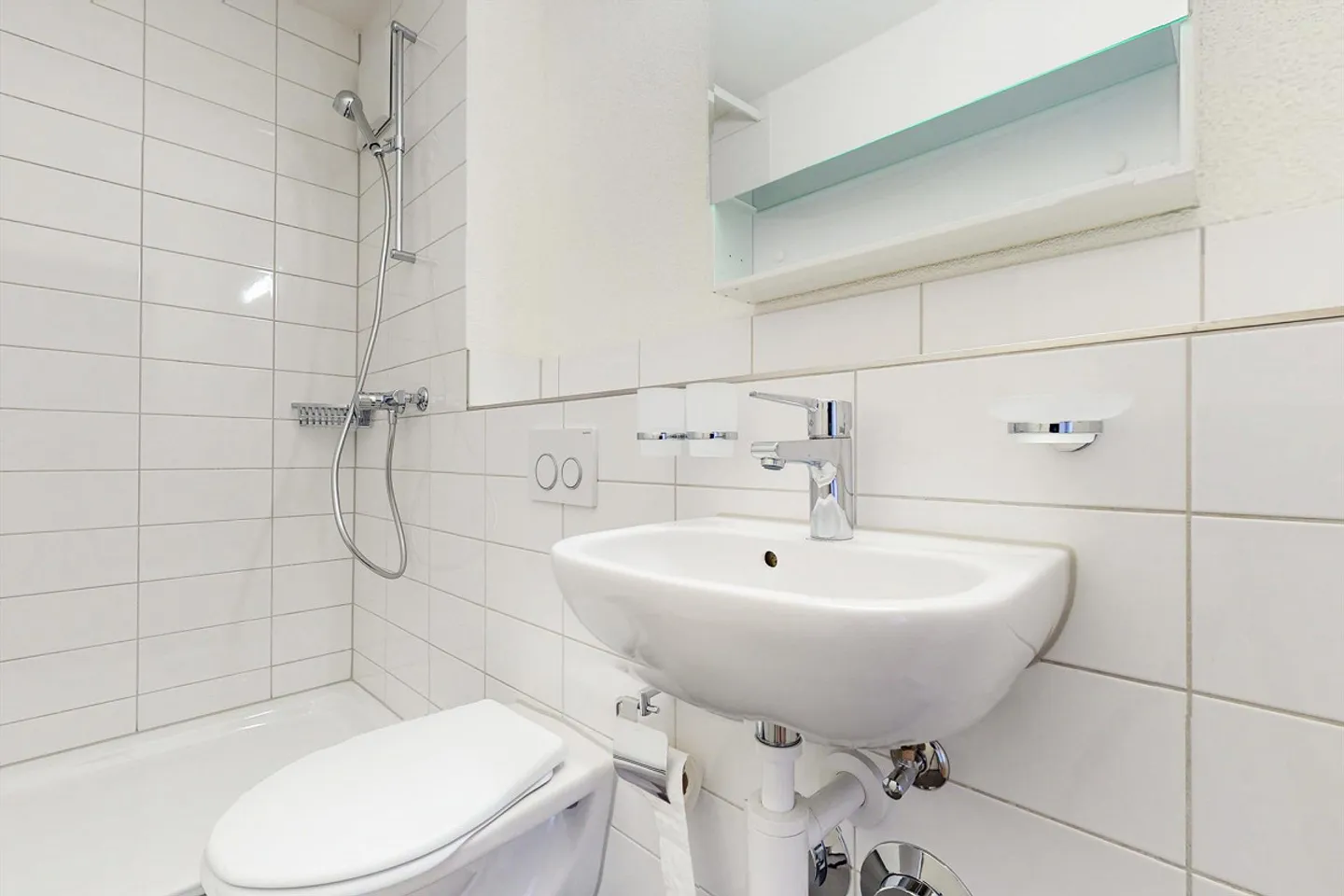 VENTE DE PRINTEMPS - Profitez d'un bon de déménagement - Photo 12 sur 12