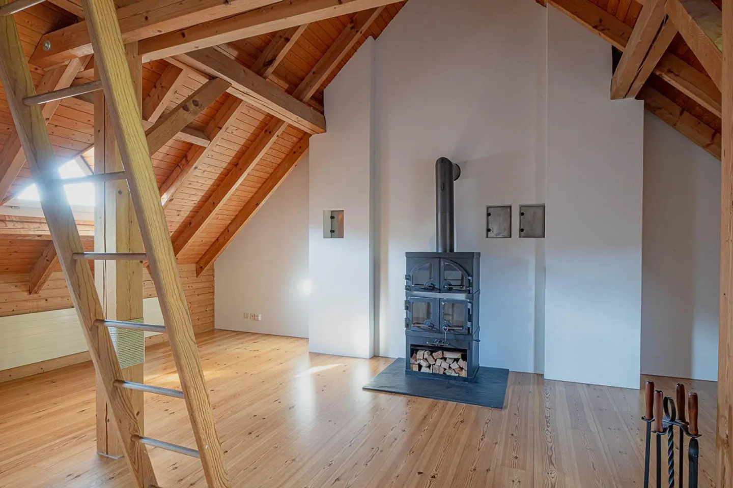 Stilvolle Wohnung mit Munotblick - Foto 6 von 13