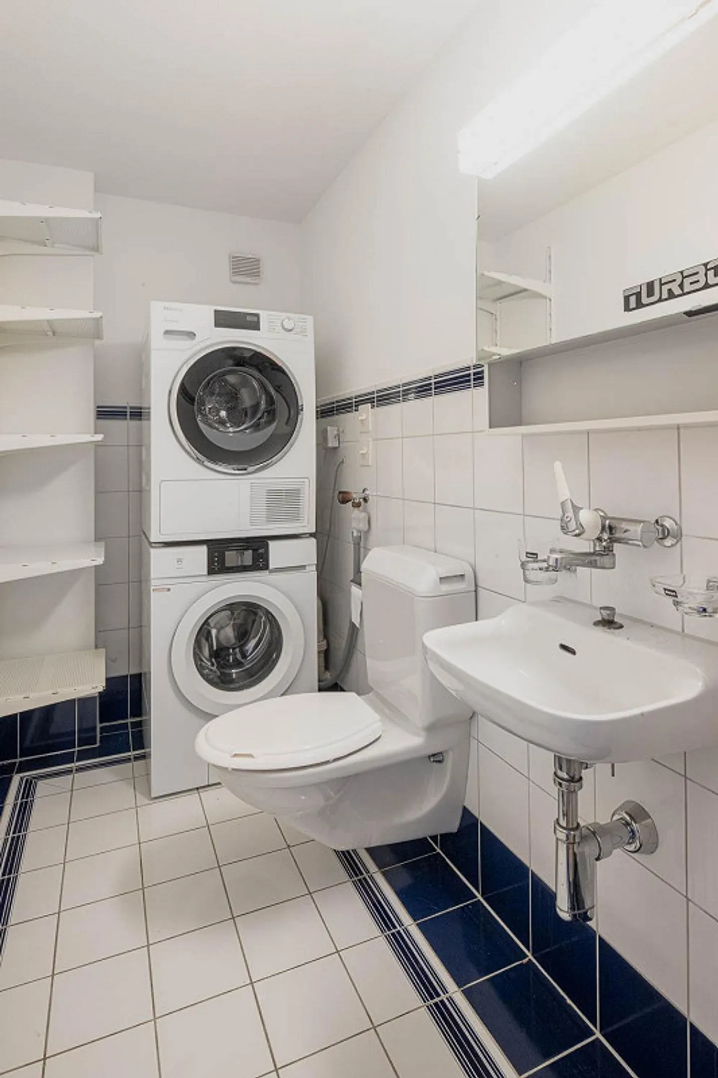 Stilvolle Wohnung mit Munotblick - Foto 10 von 13