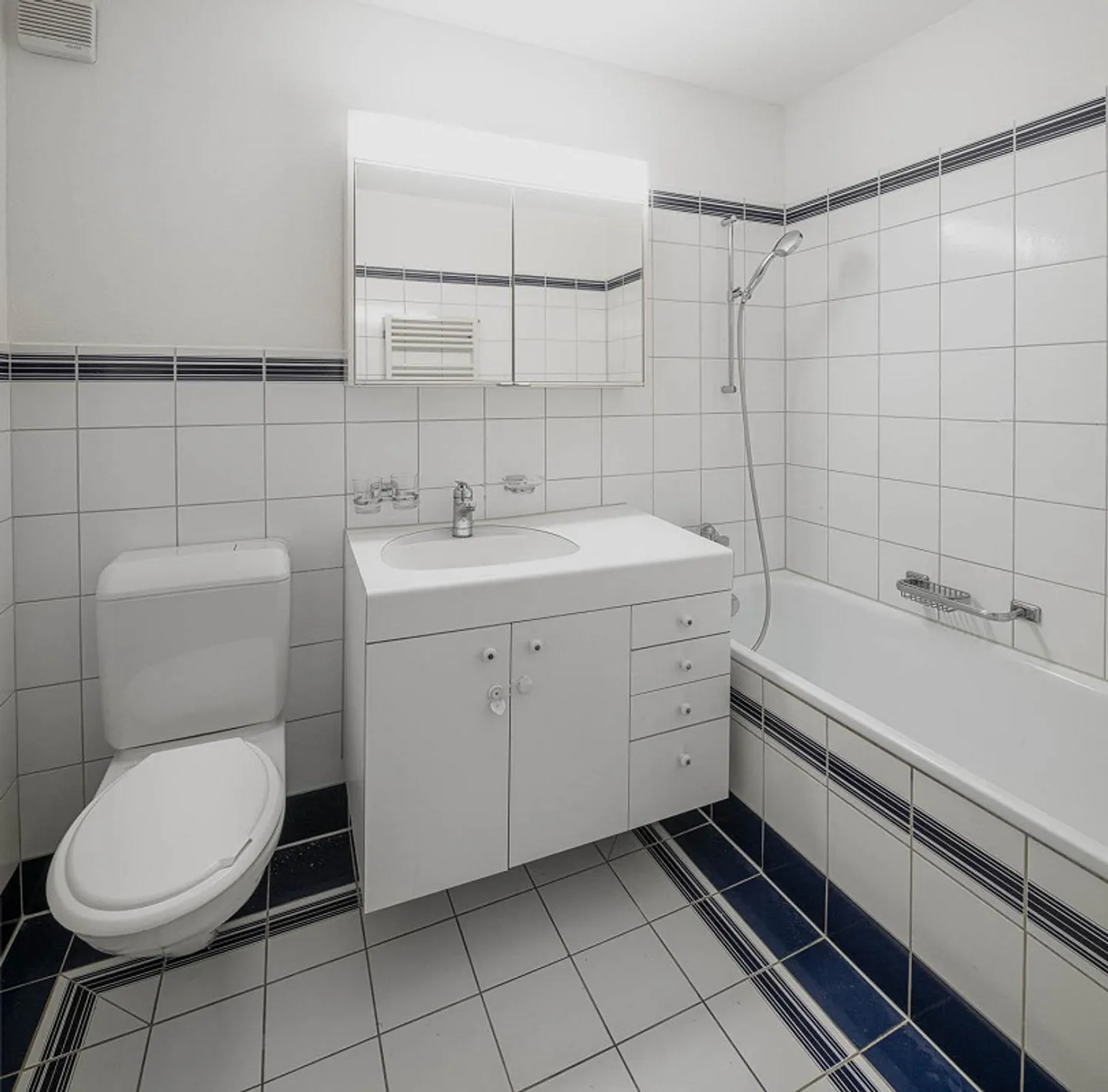 Stilvolle Wohnung mit Munotblick - Foto 11 von 13