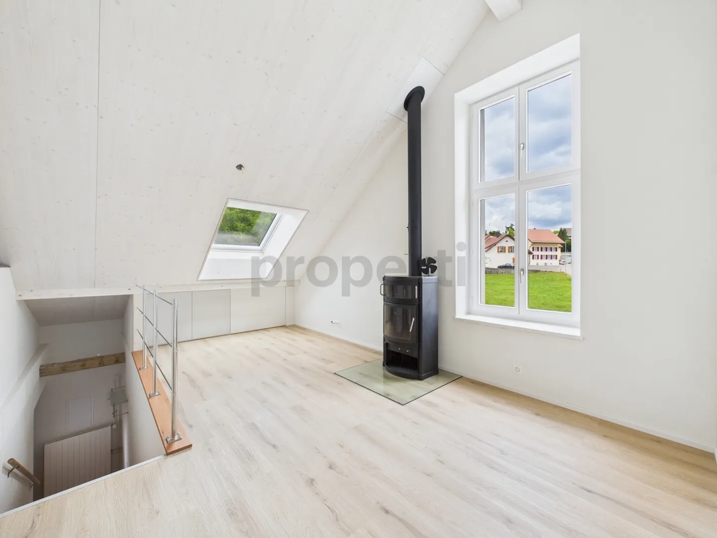 Appartamento esclusivo con 4 camere a Stüsslingen - Ristrutturato di recente! - Foto 4 di 11