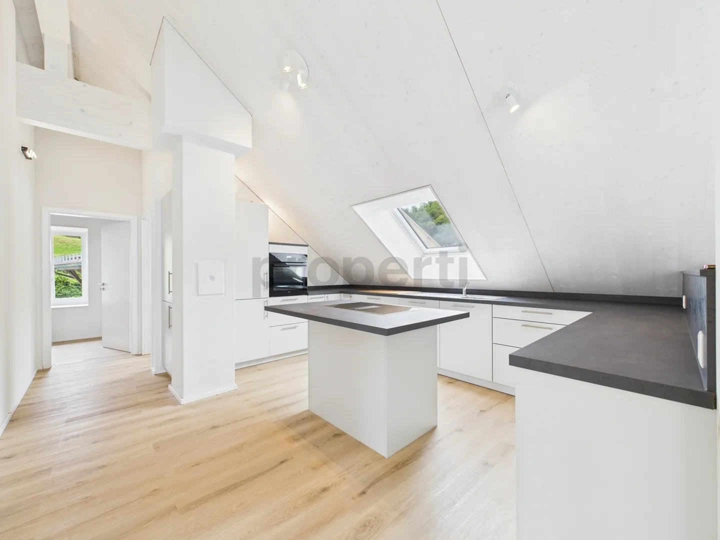 Appartamento esclusivo con 4 camere a Stüsslingen - Ristrutturato di recente! - Foto 5 di 11