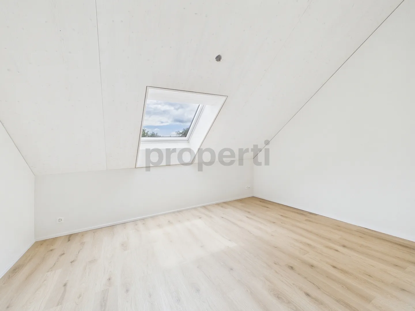 Appartamento esclusivo con 4 camere a Stüsslingen - Ristrutturato di recente! - Foto 7 di 11
