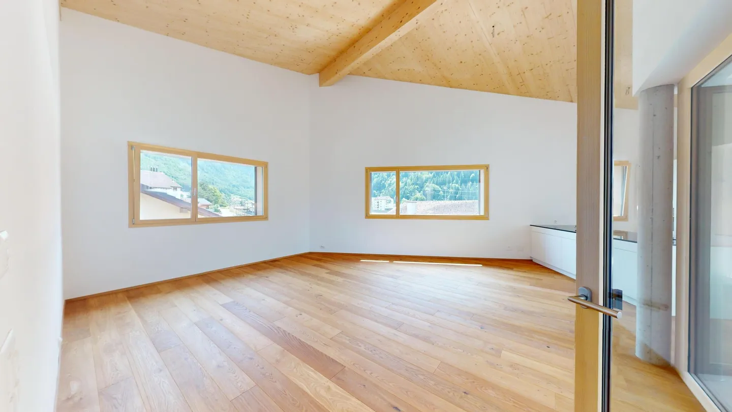 Appartamento di lusso con loggia - Foto 2 di 11
