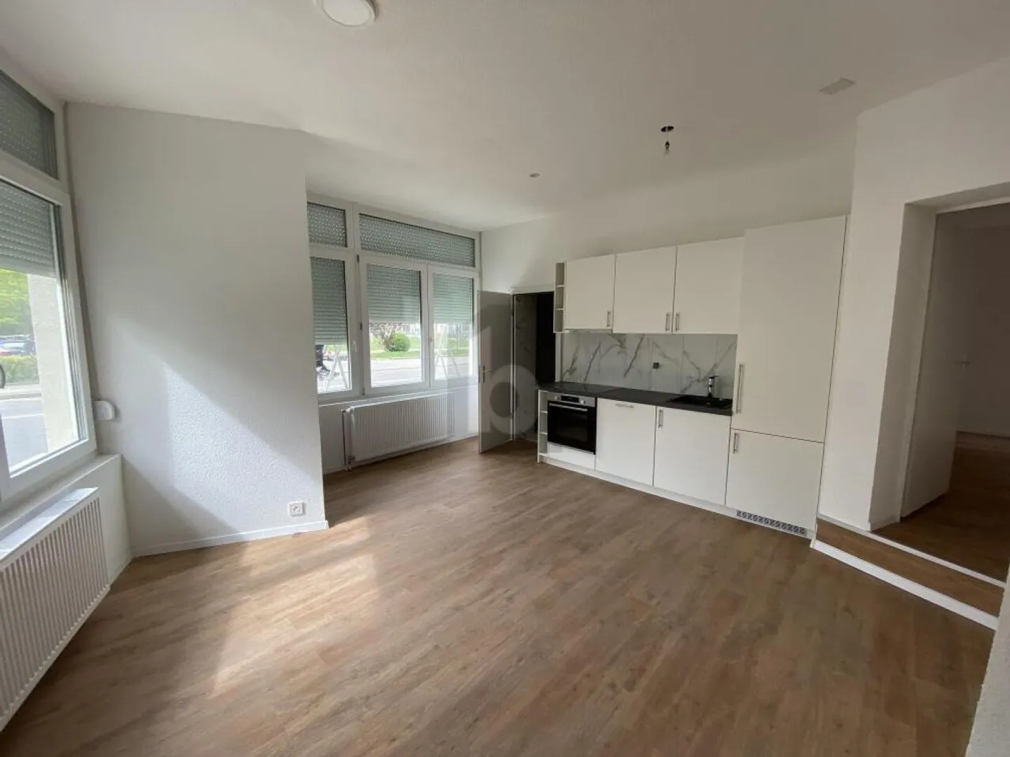 HIGH-YIELD MULTI-FAMILY HOUSE IN TOP LOCATION - Photo 3 of 6