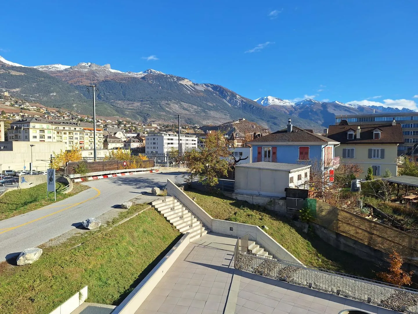 Studio à louer - Photo 1 sur 6