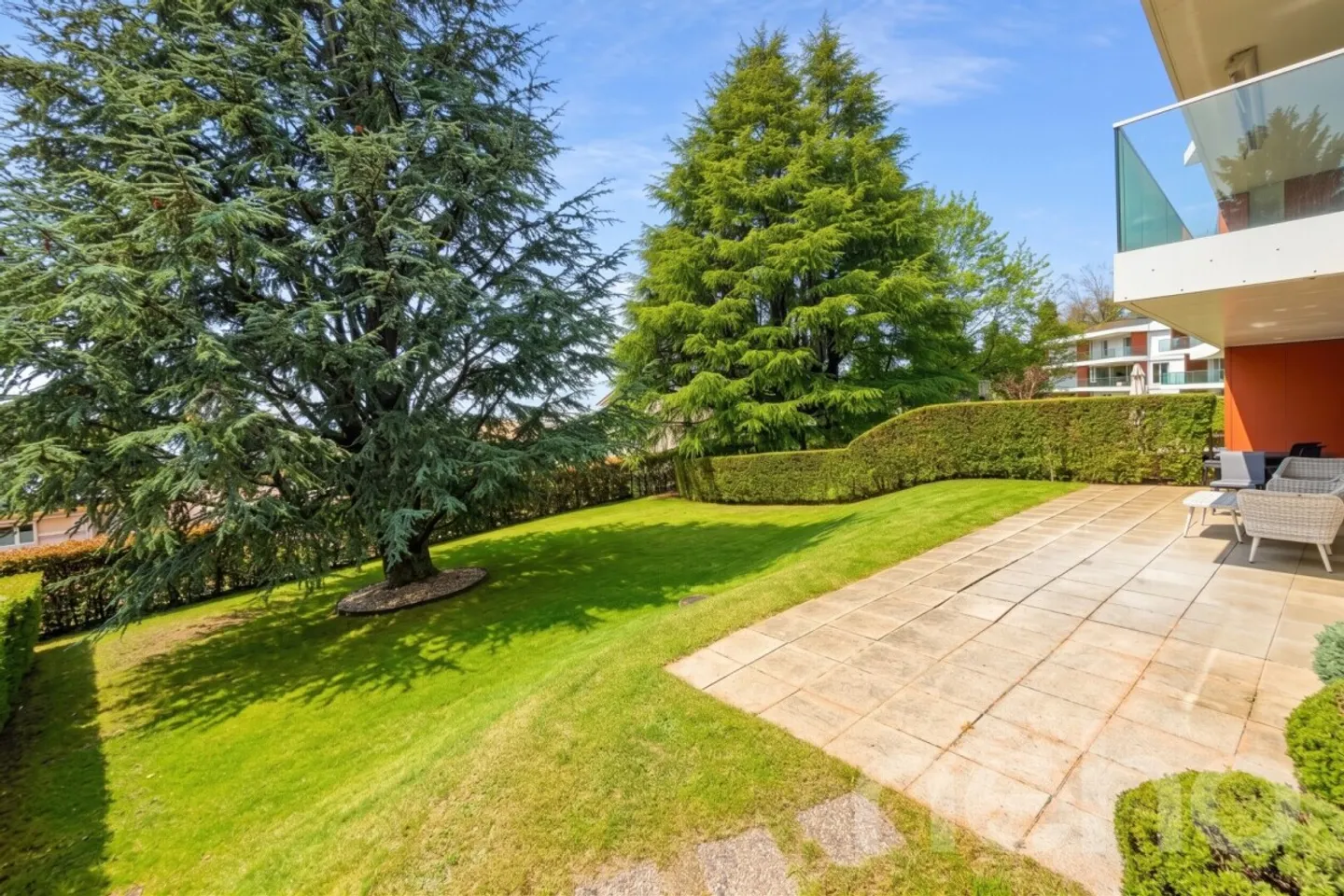 Wunderschönes Reihenhaus mit 5,5 Zimmern in absoluter Ruhe in Mont/Lausanne - Foto 7 von 13