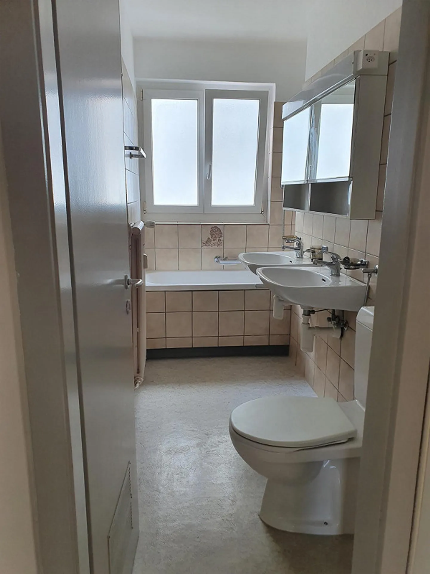Zentrale 3-Zimmer-Wohnung - Foto 7 von 8
