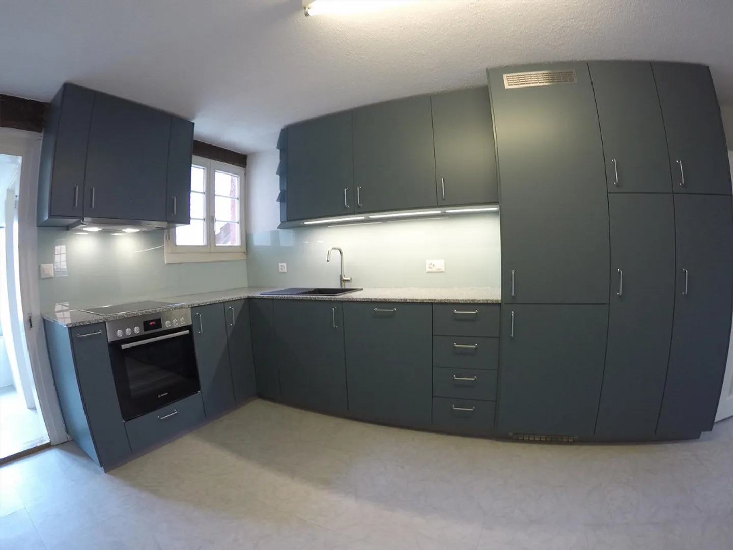 Appartamento spazioso e affascinante di 4,5 stanze - Foto 4 di 6