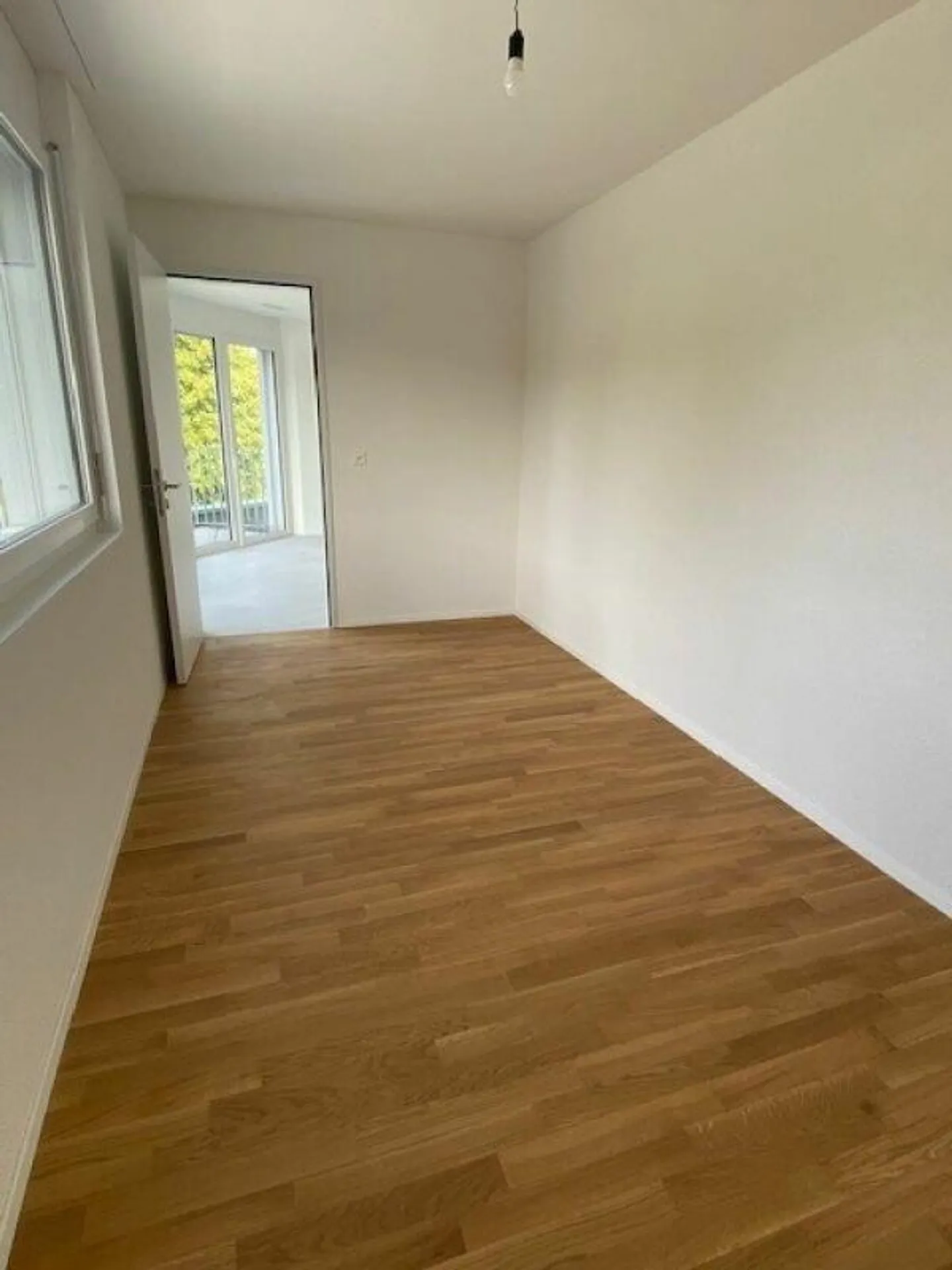 FIRST RENTAL - PENTHOUSE APARTMENT - CenterSeon² - Photo 8 of 13