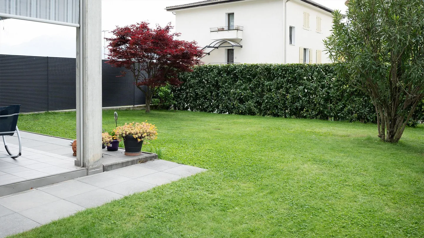 Geräumige 4,5-Zimmer-Wohnung mit großem Privatgarten in Tenero - Foto 4 von 20