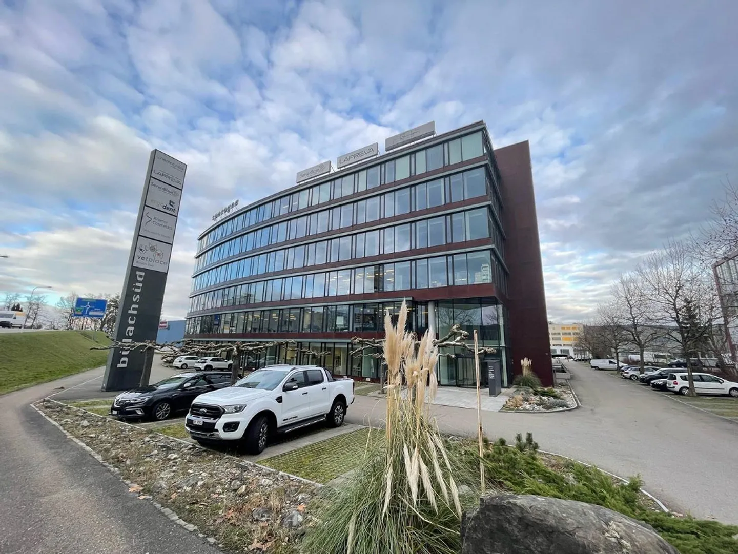 Moderne Bürofläche mit Weitblick - Foto 1 von 15