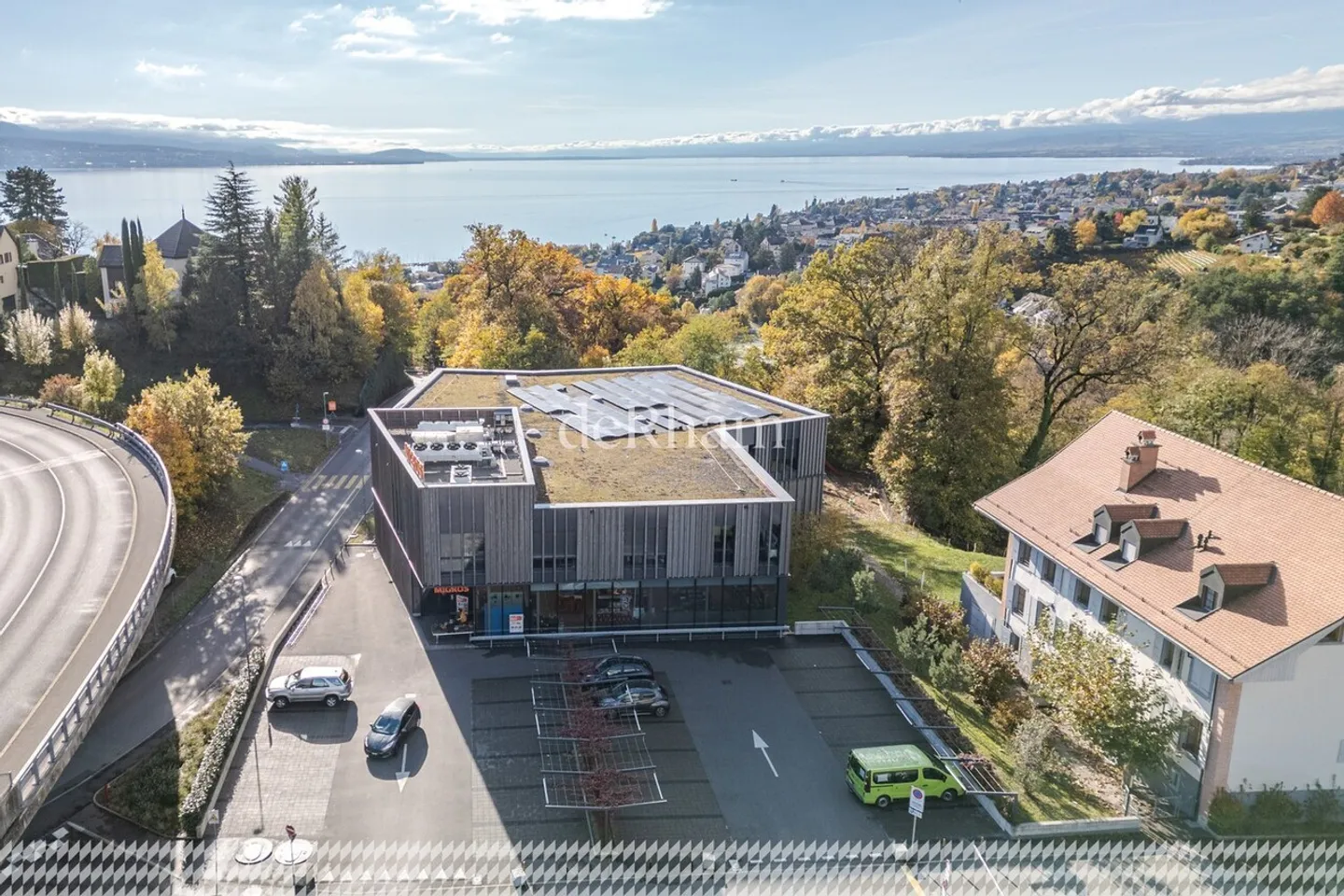 Spazio commerciale vicino ai servizi. - Foto 1 di 12