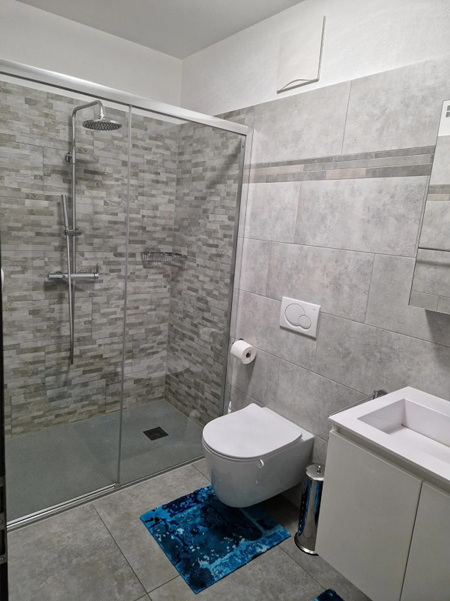 Geräumige 4,5-Zimmer-Wohnung mit großem Privatgarten in Tenero - Foto 14 von 20