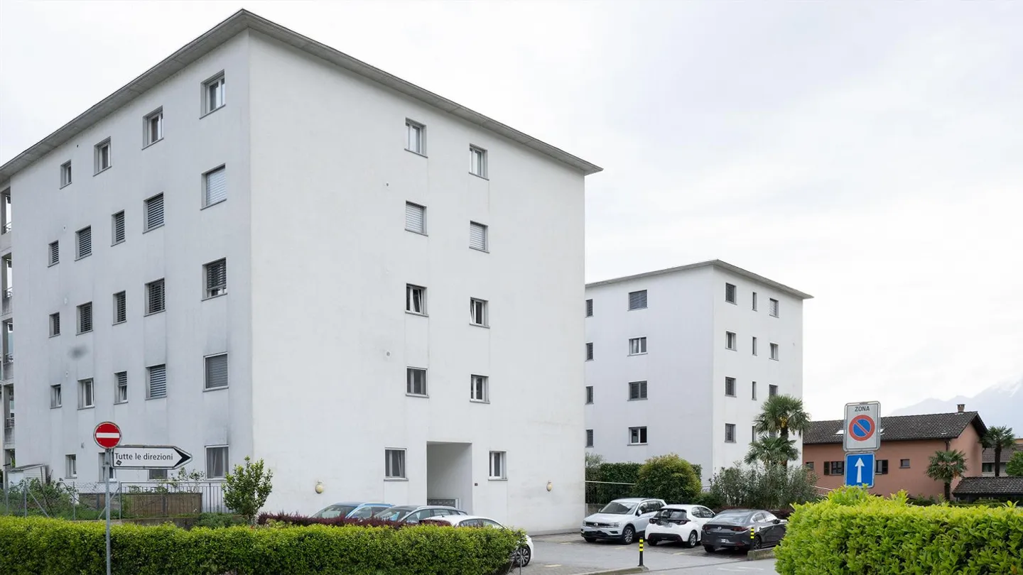 Geräumige 4,5-Zimmer-Wohnung mit großem Privatgarten in Tenero - Foto 16 von 20