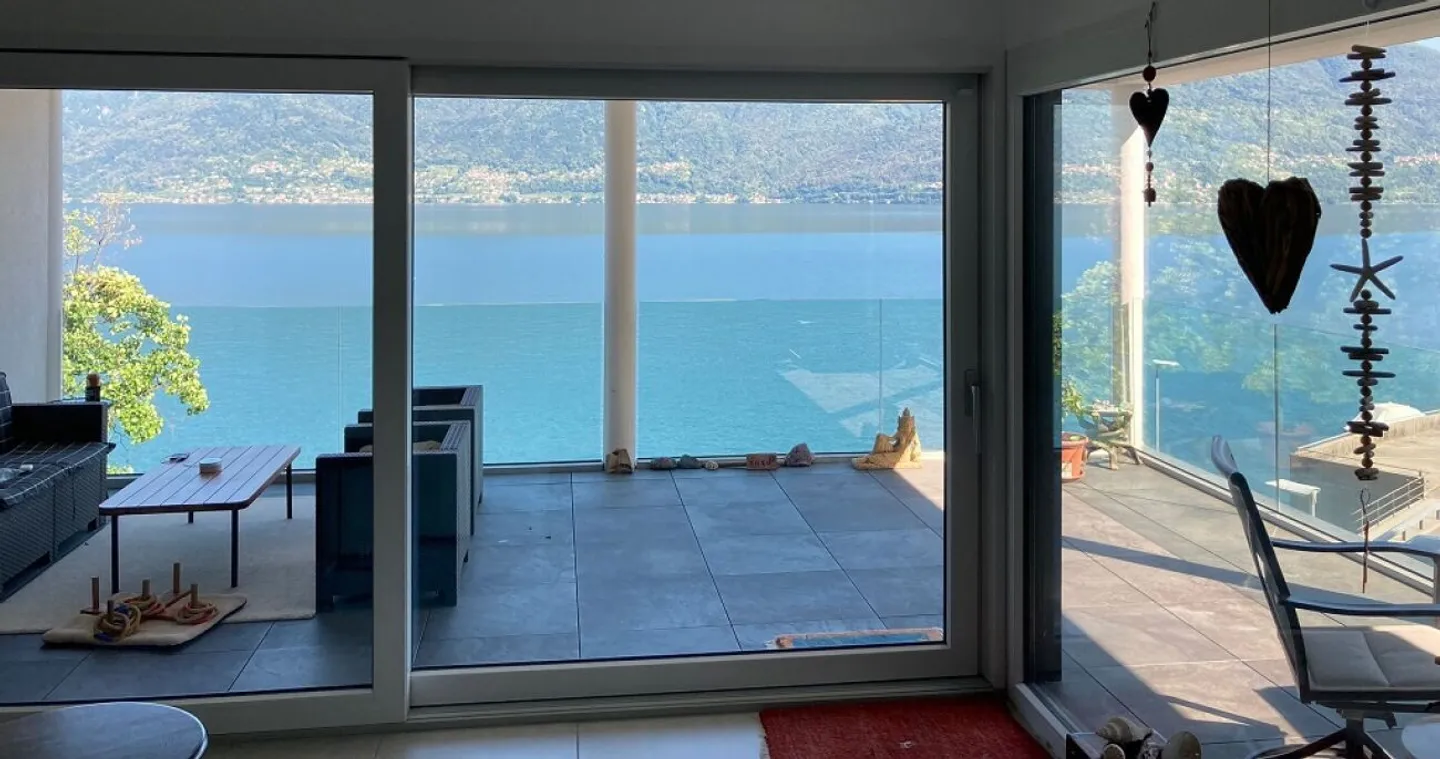 Appartement de 3 ½ pièces avec terrasse et vue panoramique sur le Lac Majeur - Photo 2 sur 9