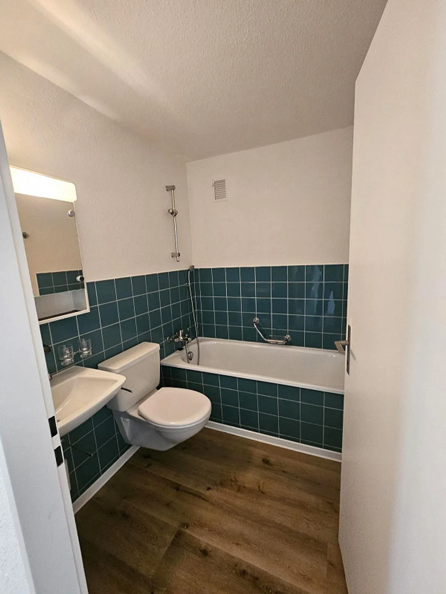 Appartamento 3 locali con balcone in posizione tranquilla - Foto 7 di 7
