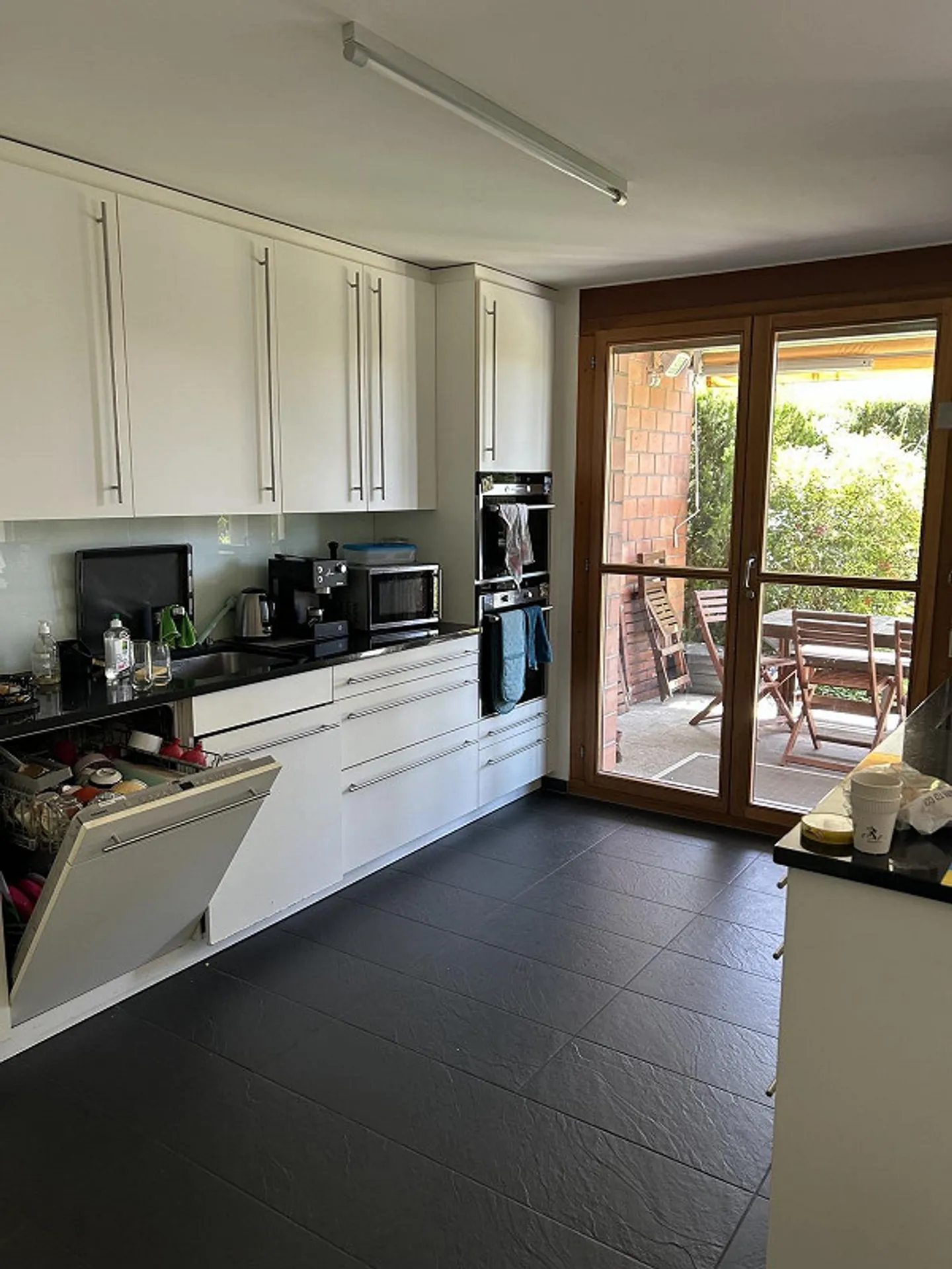 Spaziosa casa a schiera di 6,5 locali a Binningen - Foto 12 di 15
