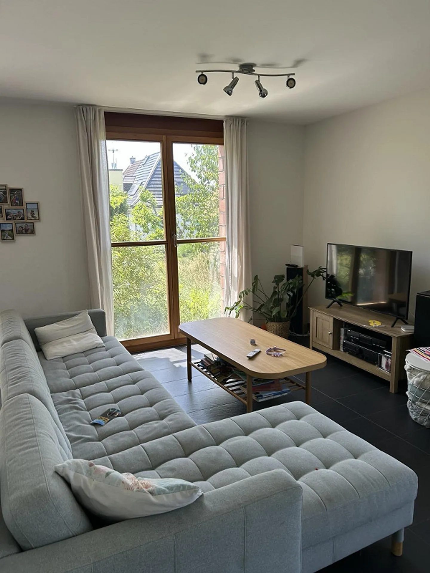Spaziosa casa a schiera di 6,5 locali a Binningen - Foto 13 di 15
