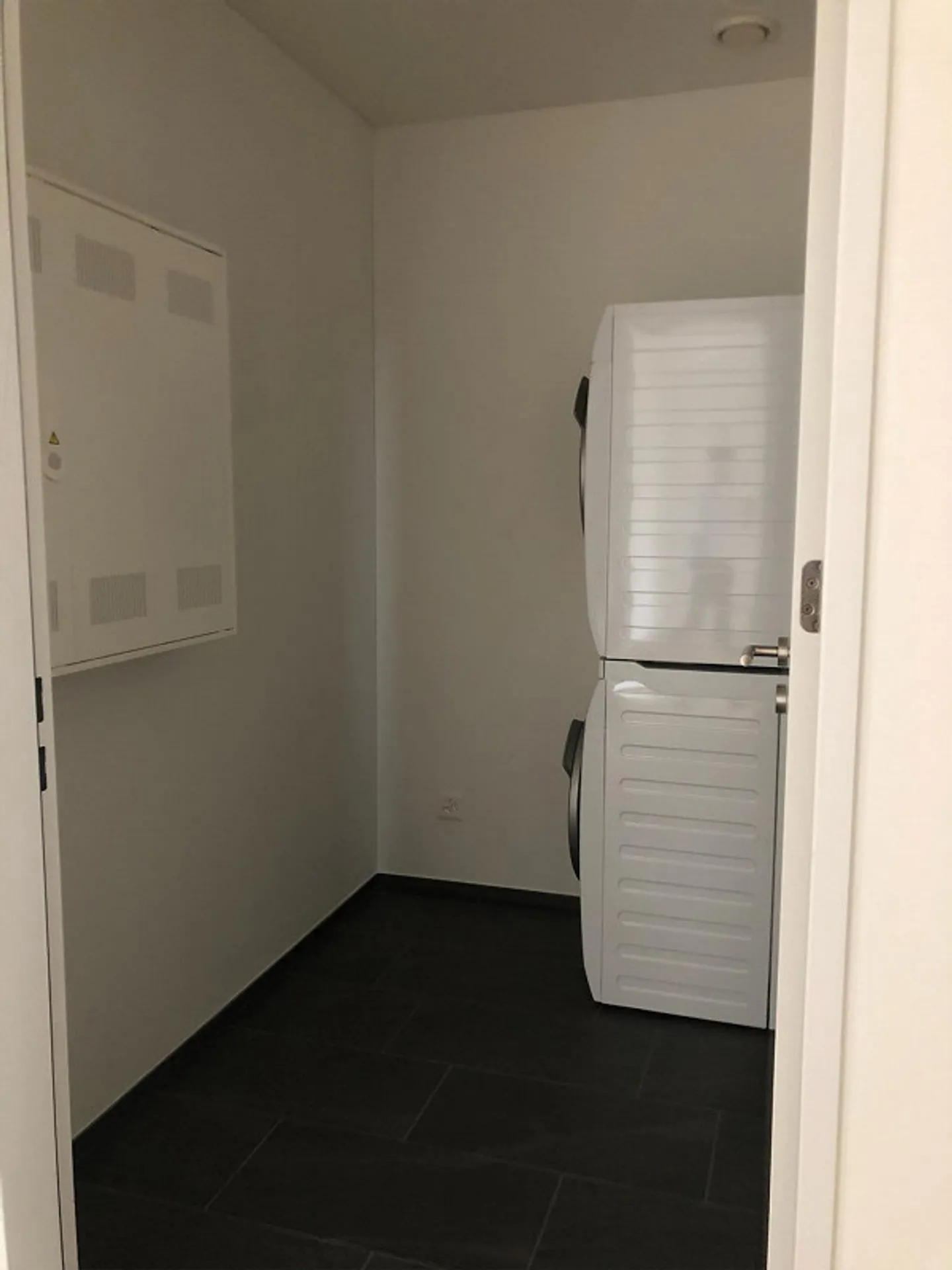 Appartamento spazioso, moderno e confortevole - Foto 7 di 8