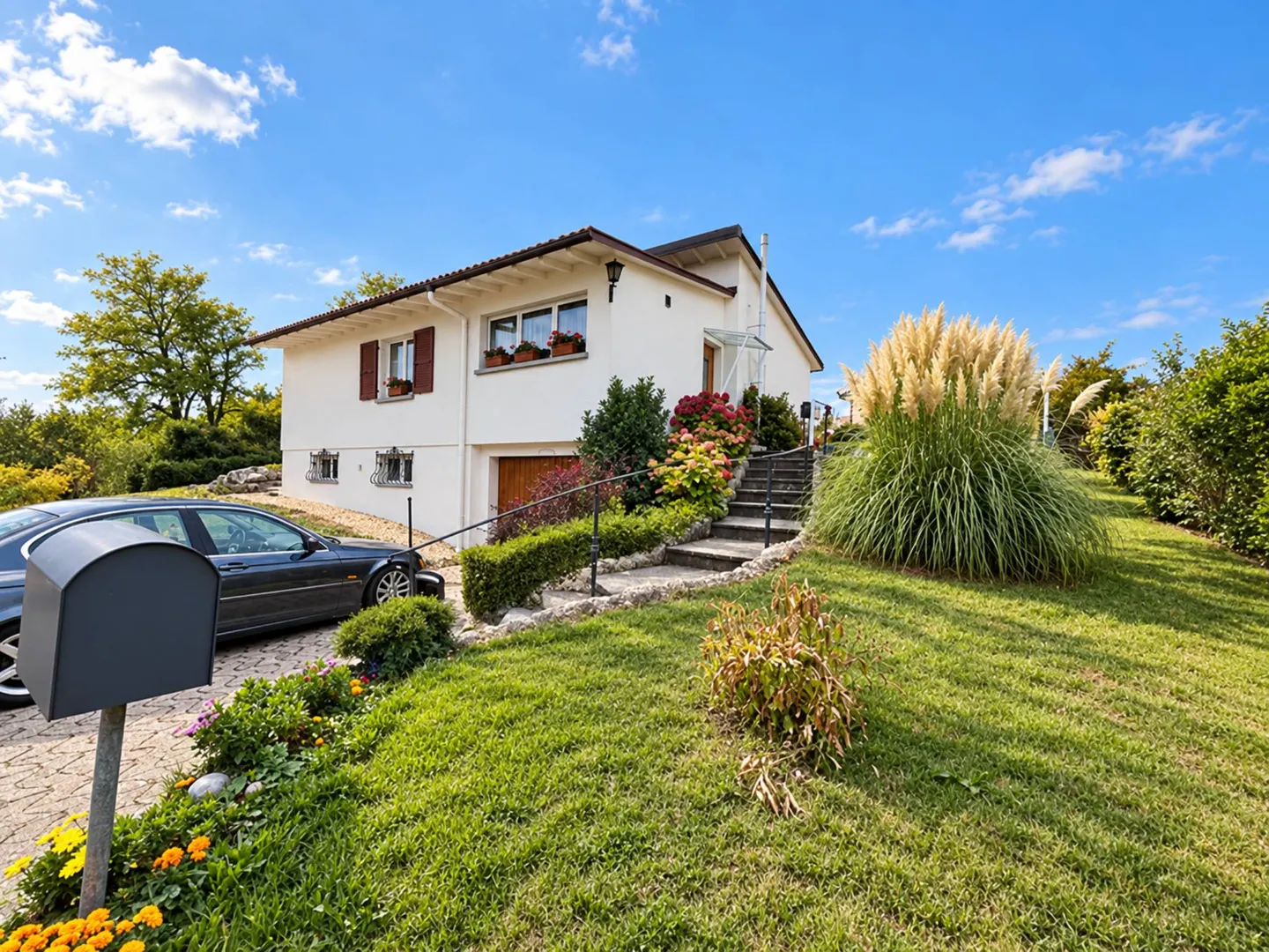 Villa Charmante avec Jardin - Photo 1 sur 13