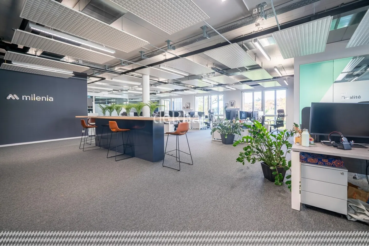 Spazio commerciale vicino ai servizi. - Foto 2 di 13