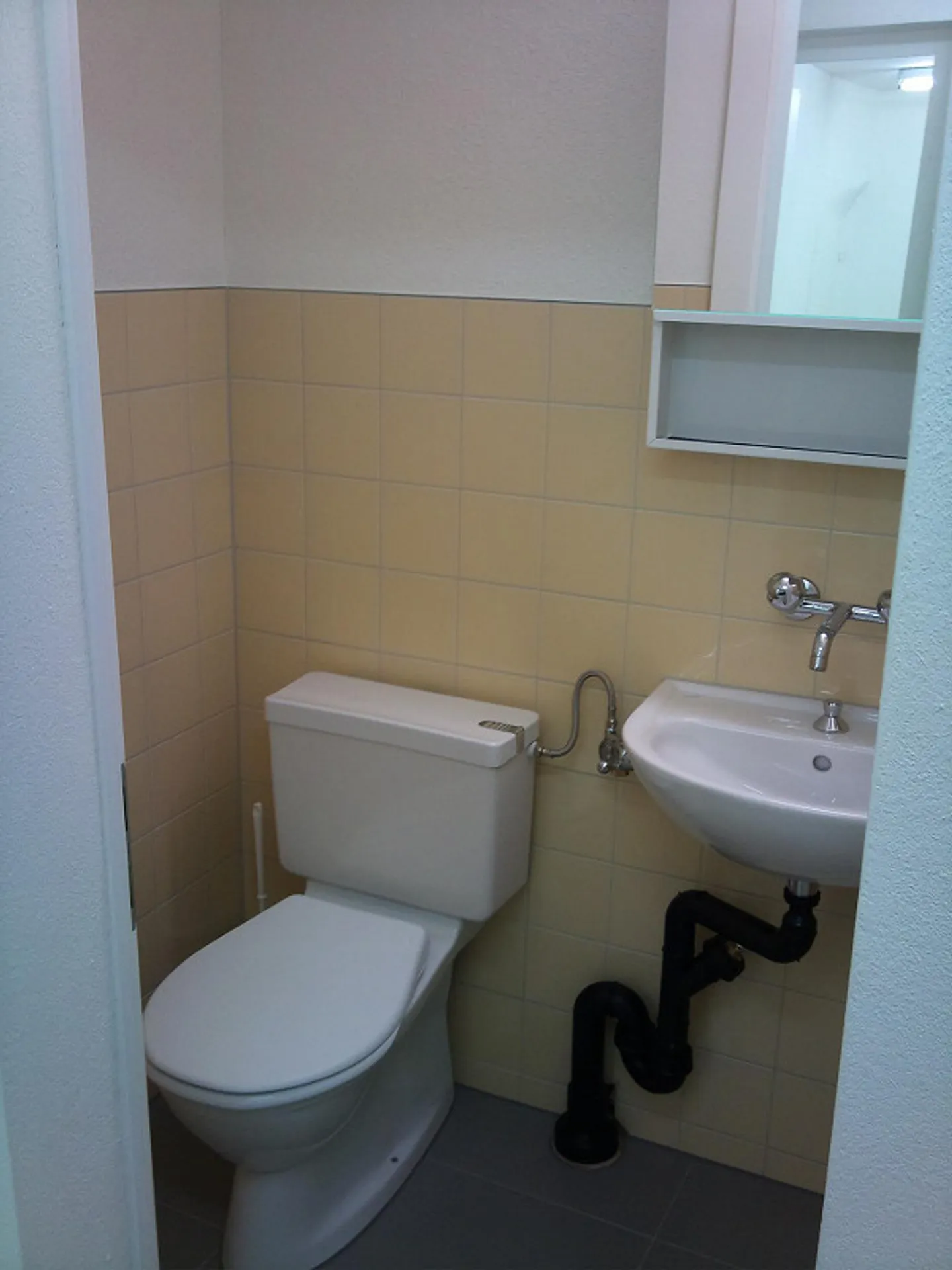 Atelier in una posizione tranquilla - Foto 4 di 5