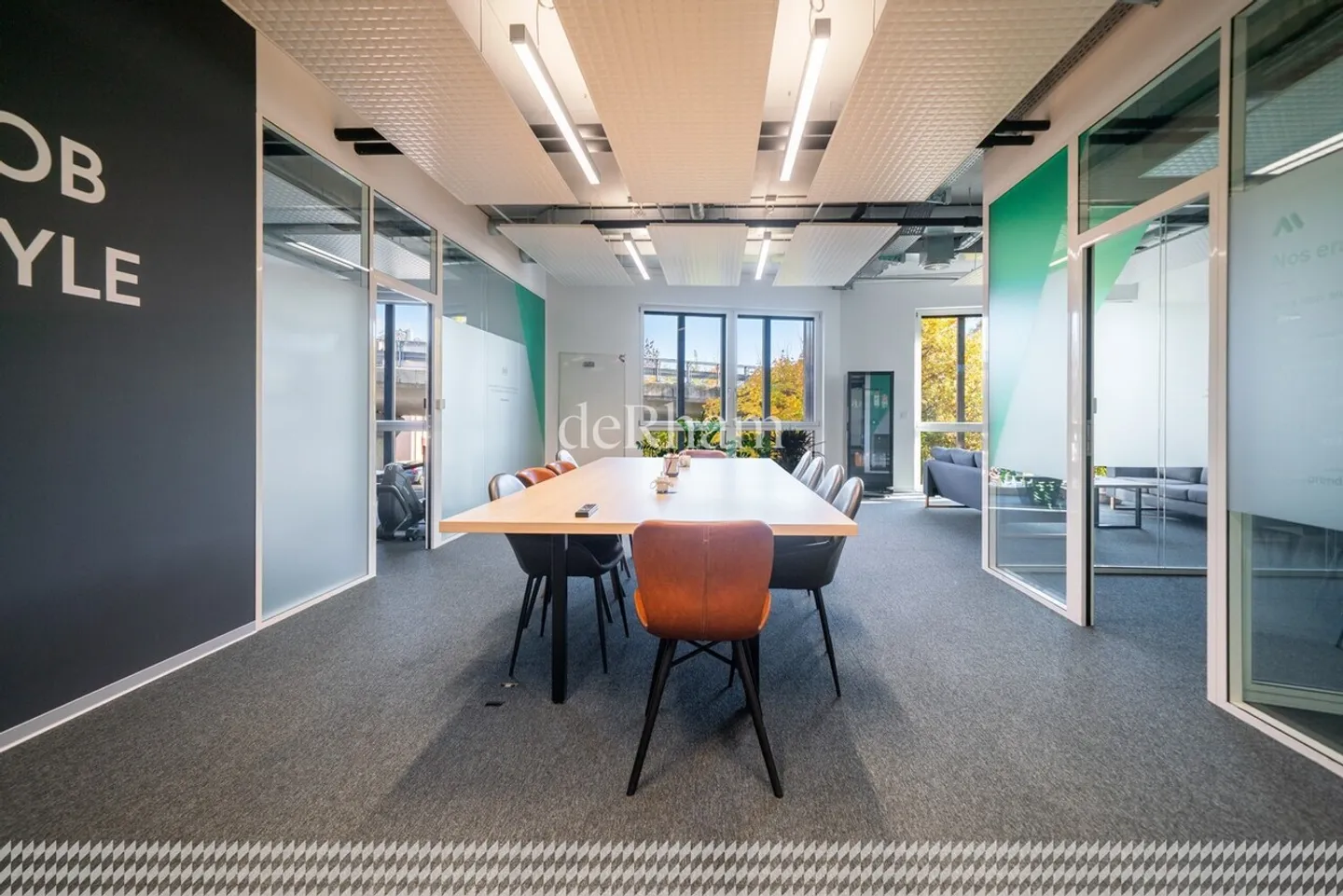 Spazio commerciale vicino ai servizi. - Foto 10 di 13