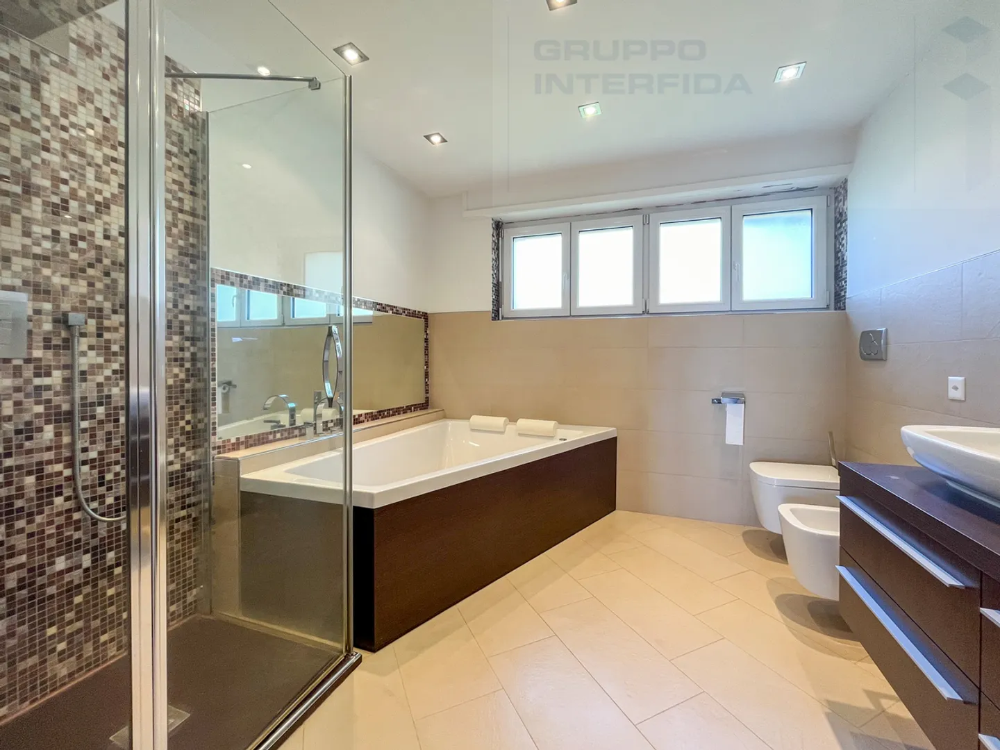 BELLA VILLA CON PISCINA - Foto 11 di 13