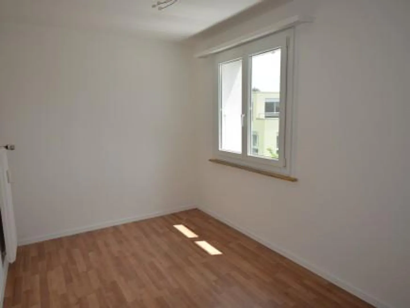 Appartamento pratico con 3 camere ad Alchenflüh - Foto 3 di 5