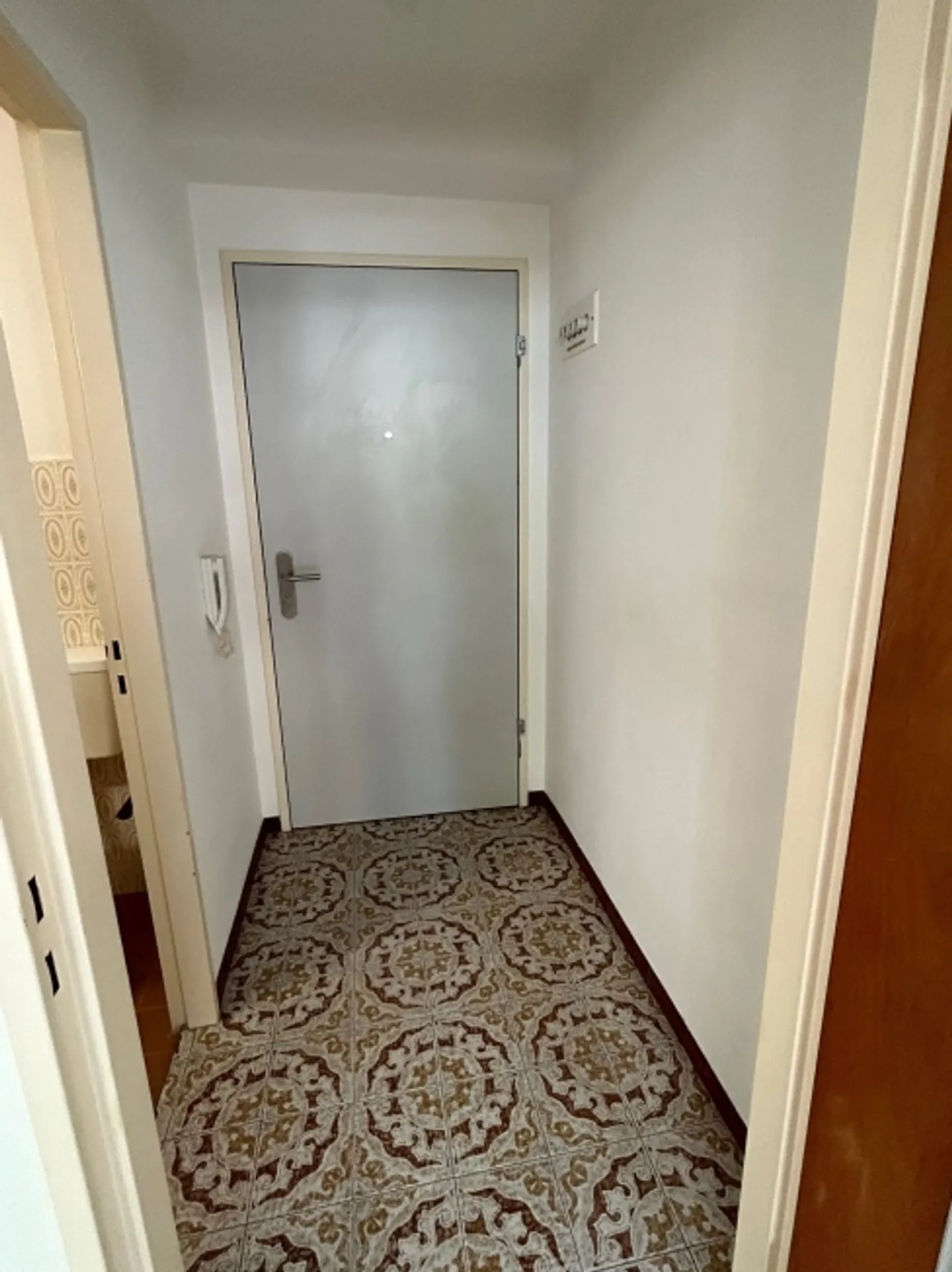 Cozy small apartment near Schützenmattpark - Photo 6 of 6