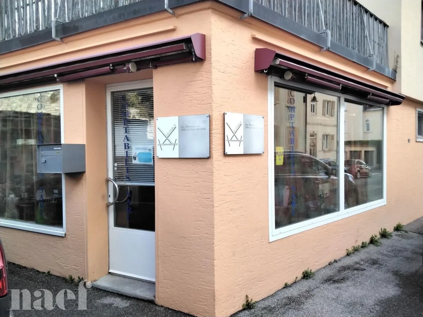 Local avec vitrine et entrée séparée - Photo 6 sur 6