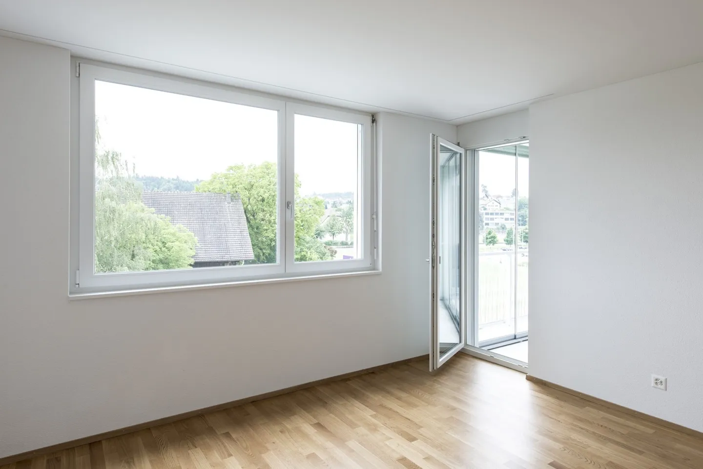 Geräumige Wohnung mit modernen Ausstattungen - Foto 2 von 6