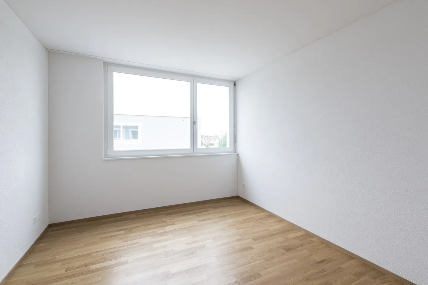Geräumige Wohnung mit modernen Ausstattungen - Foto 3 von 6