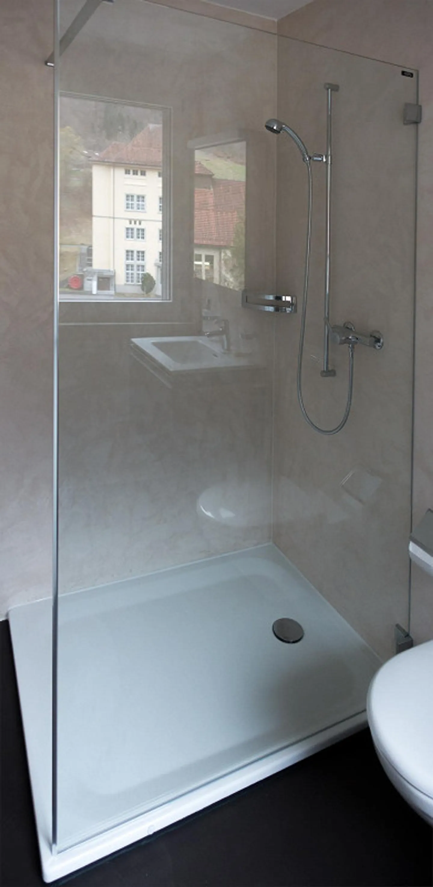 Appartement moderne de 3,5 pièces au 4ème étage avec balcon spacieux - Photo 5 sur 12