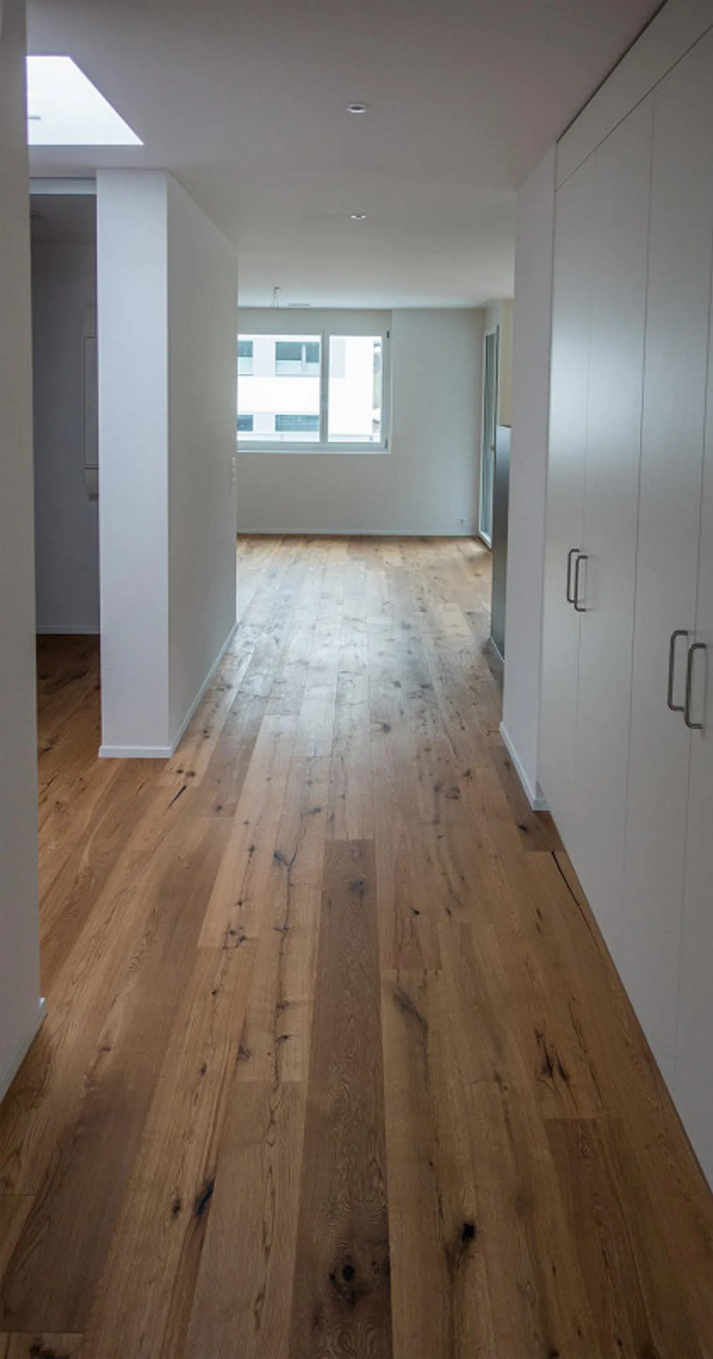 Appartement moderne de 3,5 pièces au 4ème étage avec balcon spacieux - Photo 6 sur 12