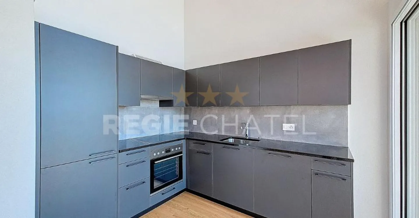 3.5-room apartment on the top floor with mezzanine - Photo 7 of 7