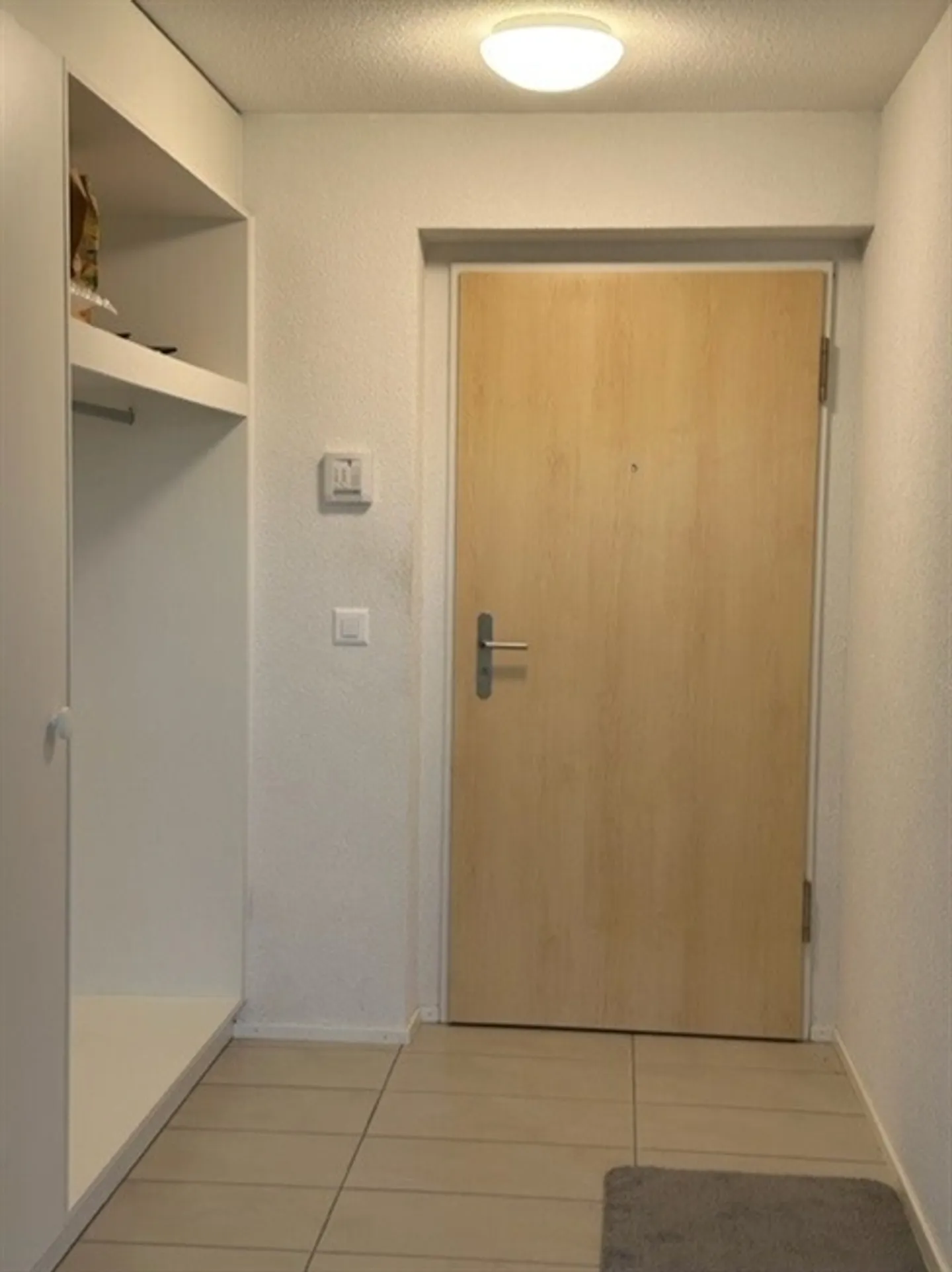 Belle petite appartement avec coin salon - Photo 2 sur 10