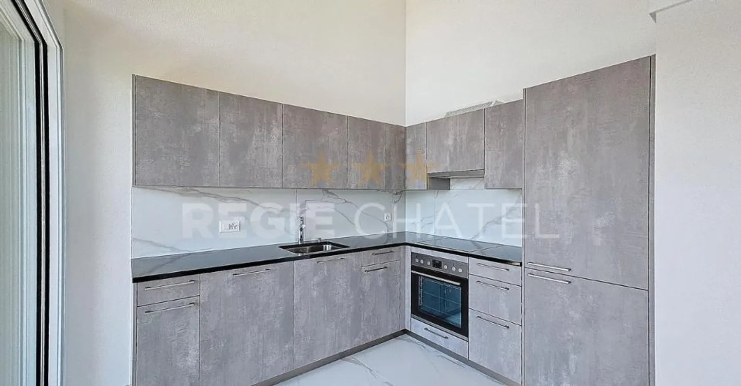 3.5-room apartment on the top floor with mezzanine - Photo 2 of 7
