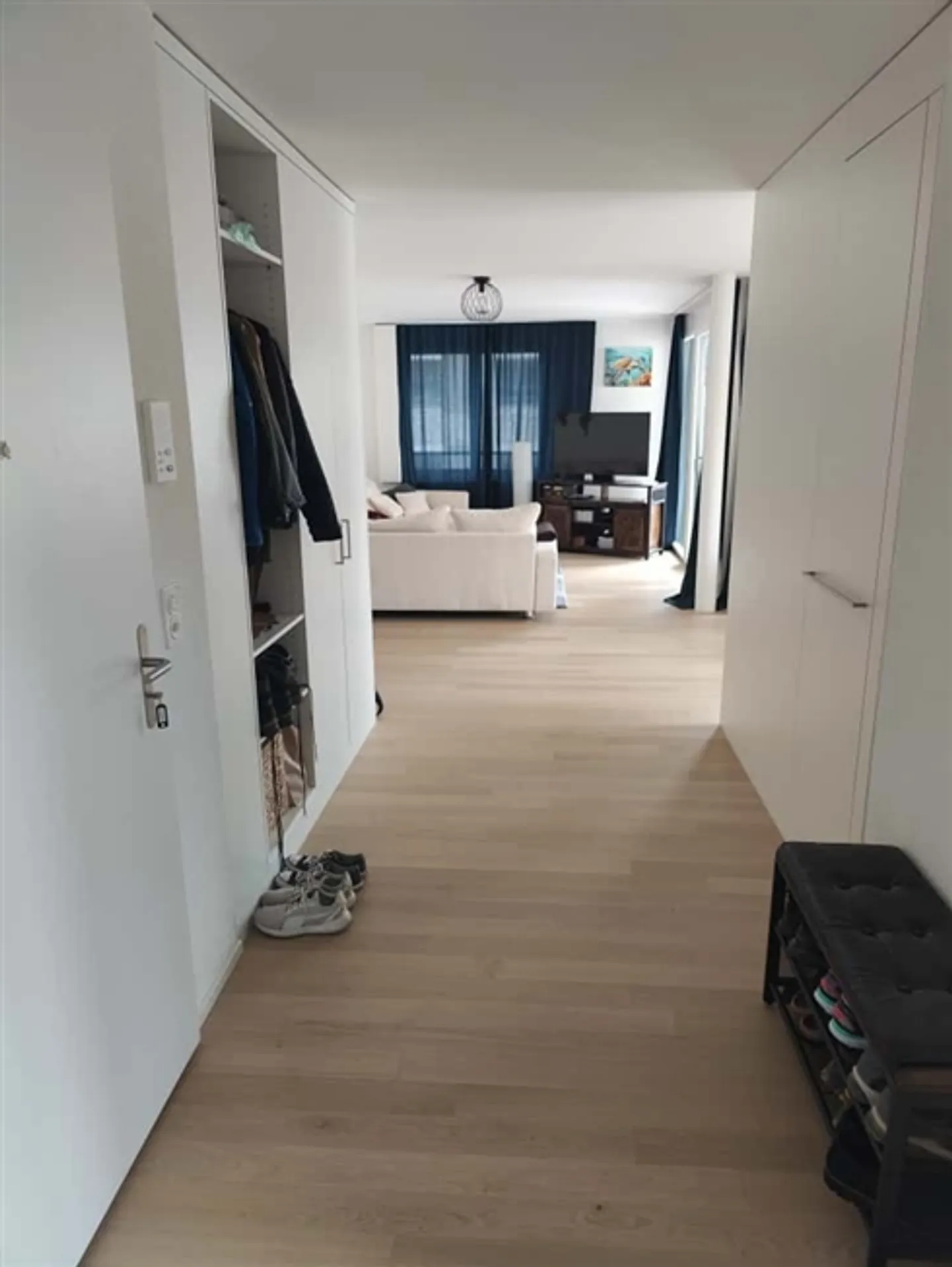 «APPARTEMENT 2½ PIÈCES À DÜBENDORF (ZH), MEUBLÉ, TEMPORAIRE» - Photo 3 sur 9