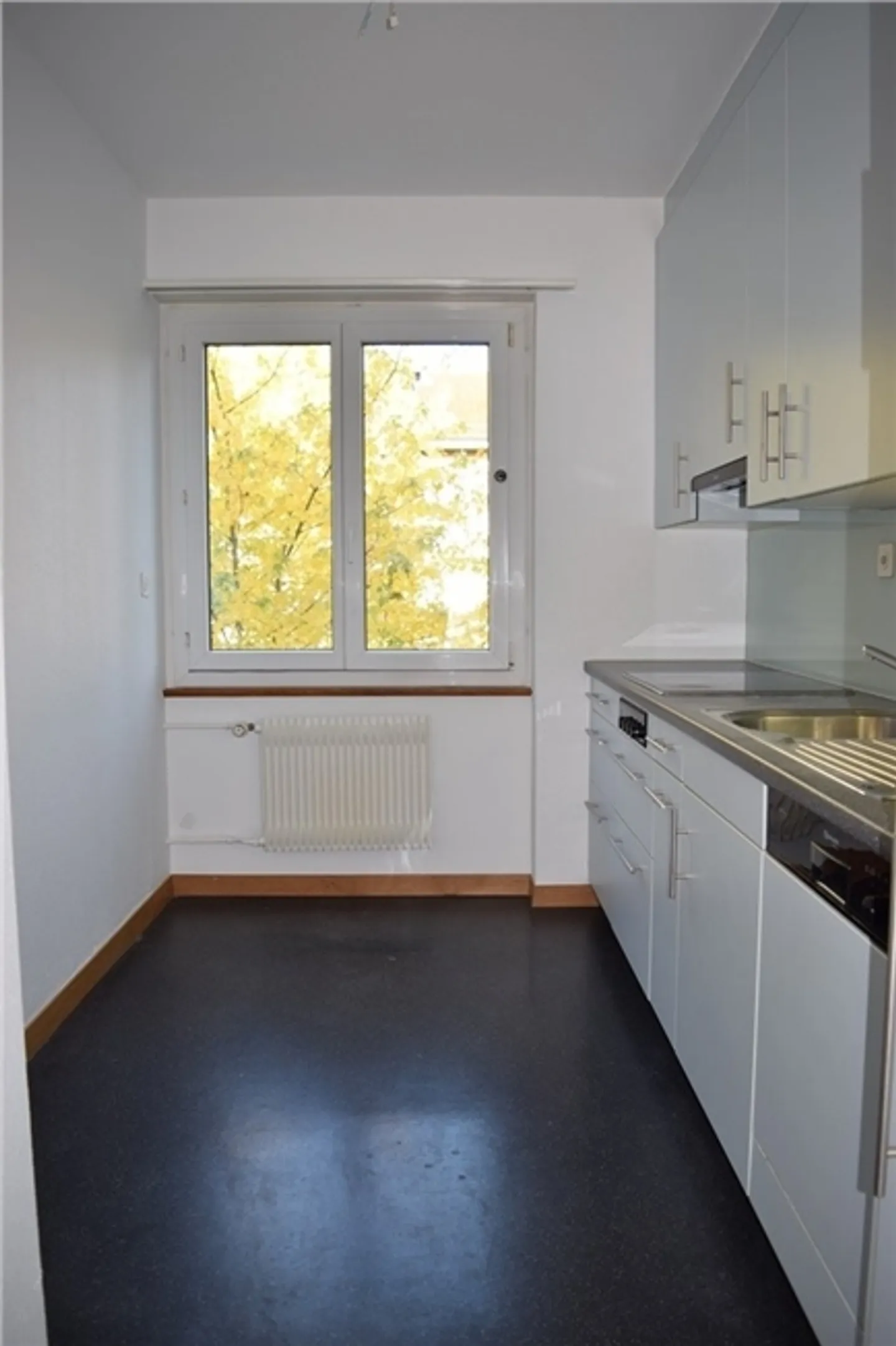 Living in the popular Breitenrain district - Photo 4 of 5