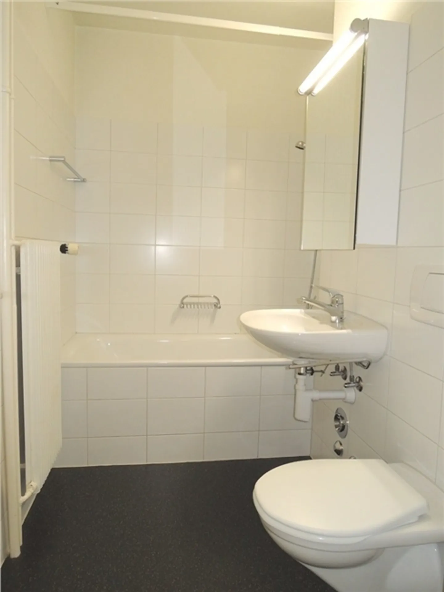 Living in the popular Breitenrain district - Photo 5 of 5