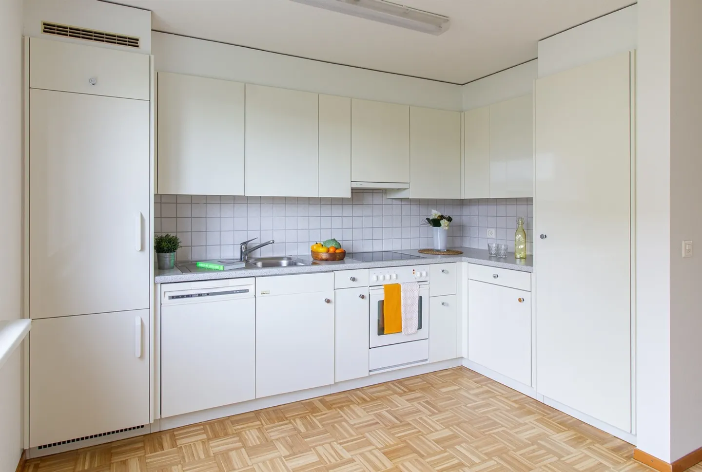 Charmante Dachwohnung - Foto 2 von 5