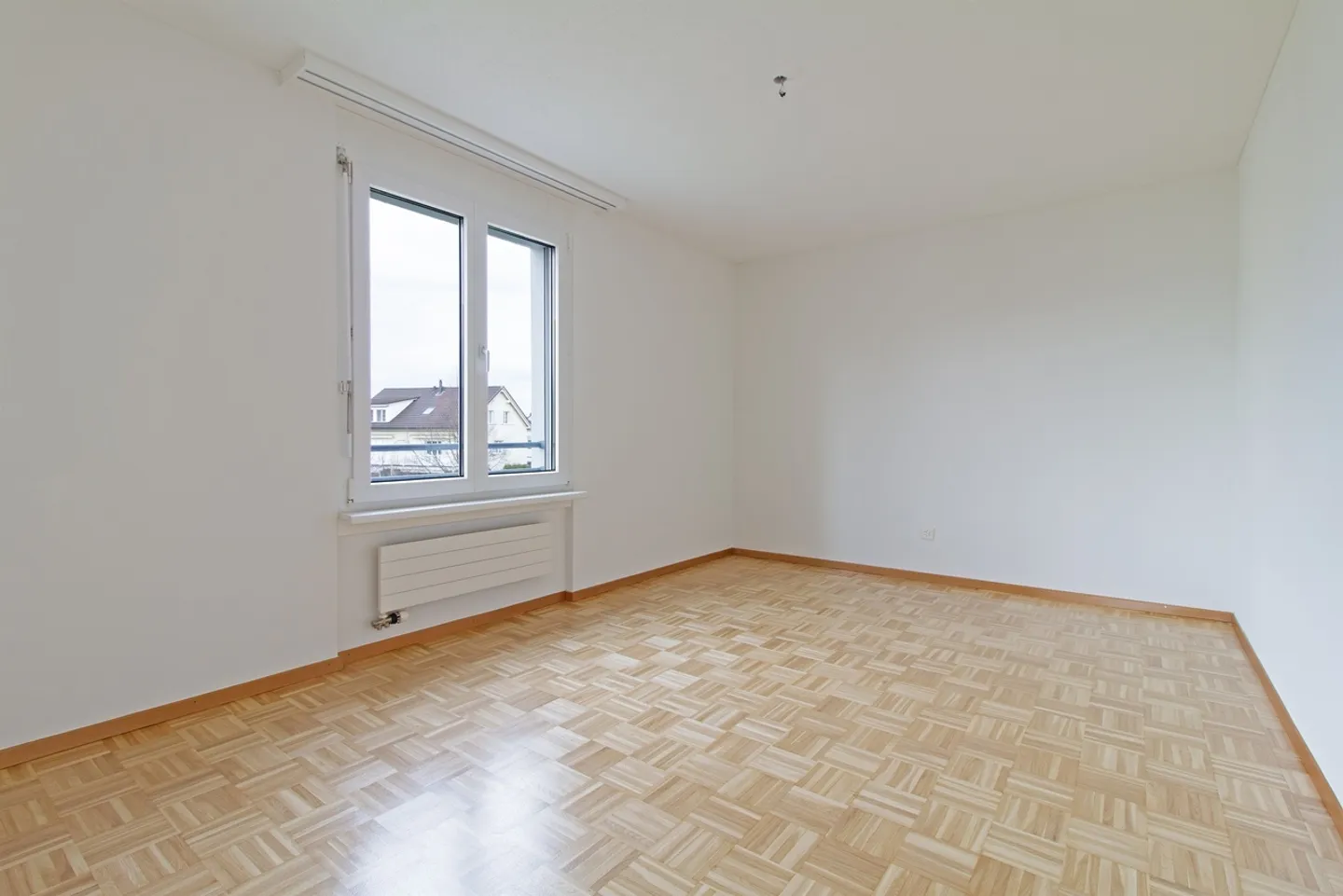 Charmante Dachwohnung - Foto 5 von 5