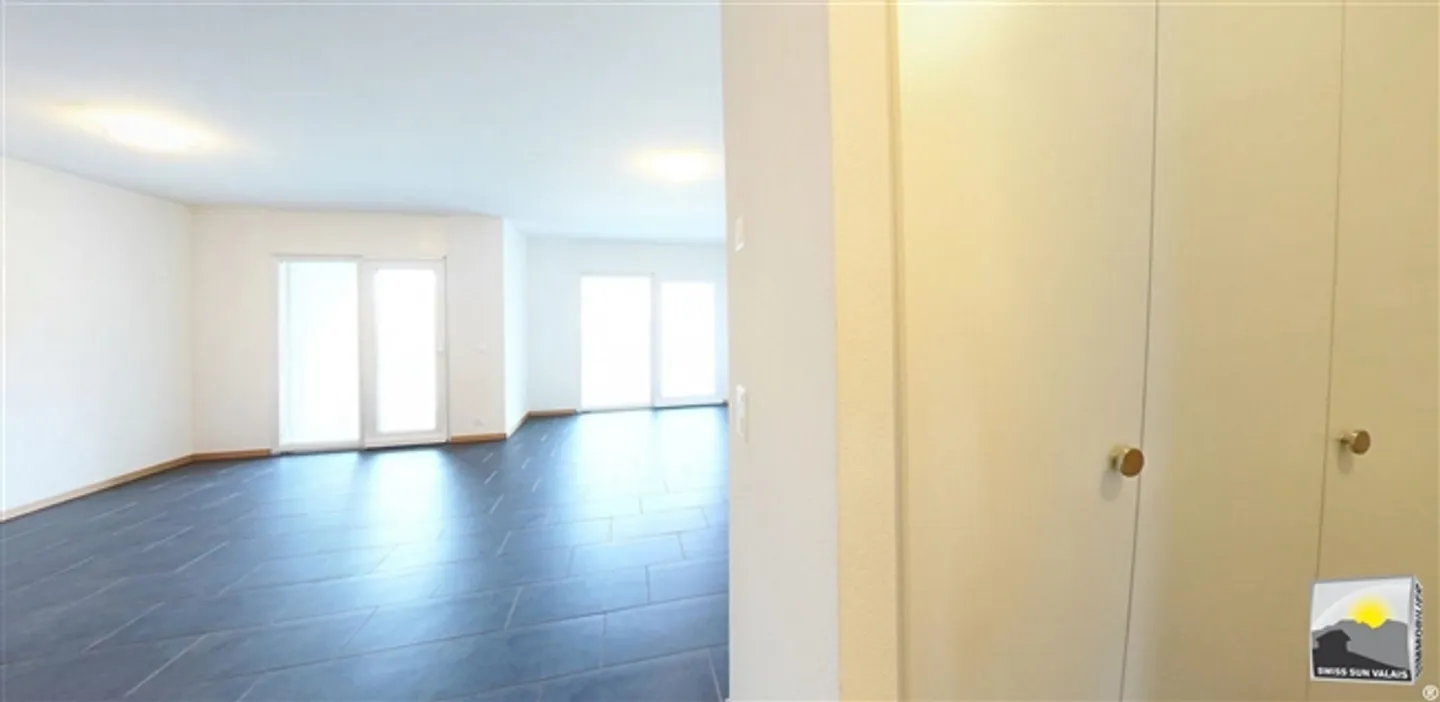 «SION / Ich bin "IN THE WATER" Terrace Apartment 3,5 Stk. 90 m2 in LOUER» - Foto 8 von 19