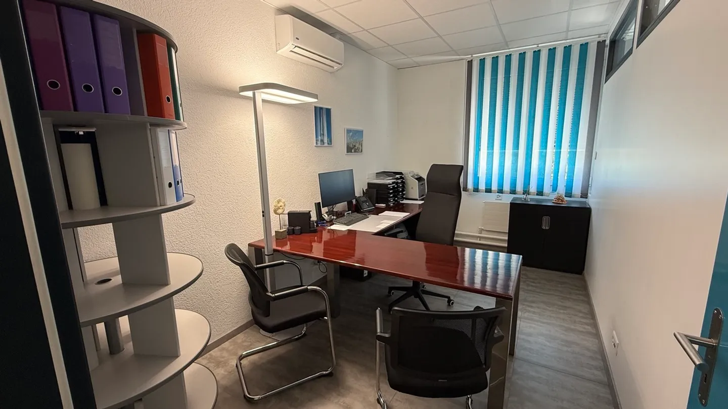 Uffici attrezzati di 100 m² a Yverdon - Pronti all'uso - Foto 4 di 10