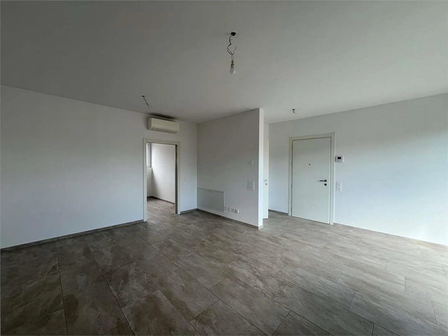 Modernes Zweizimmerapartment mit Doppelservice - Strategische Lage in Molino Nuovo - Foto 5 von 13