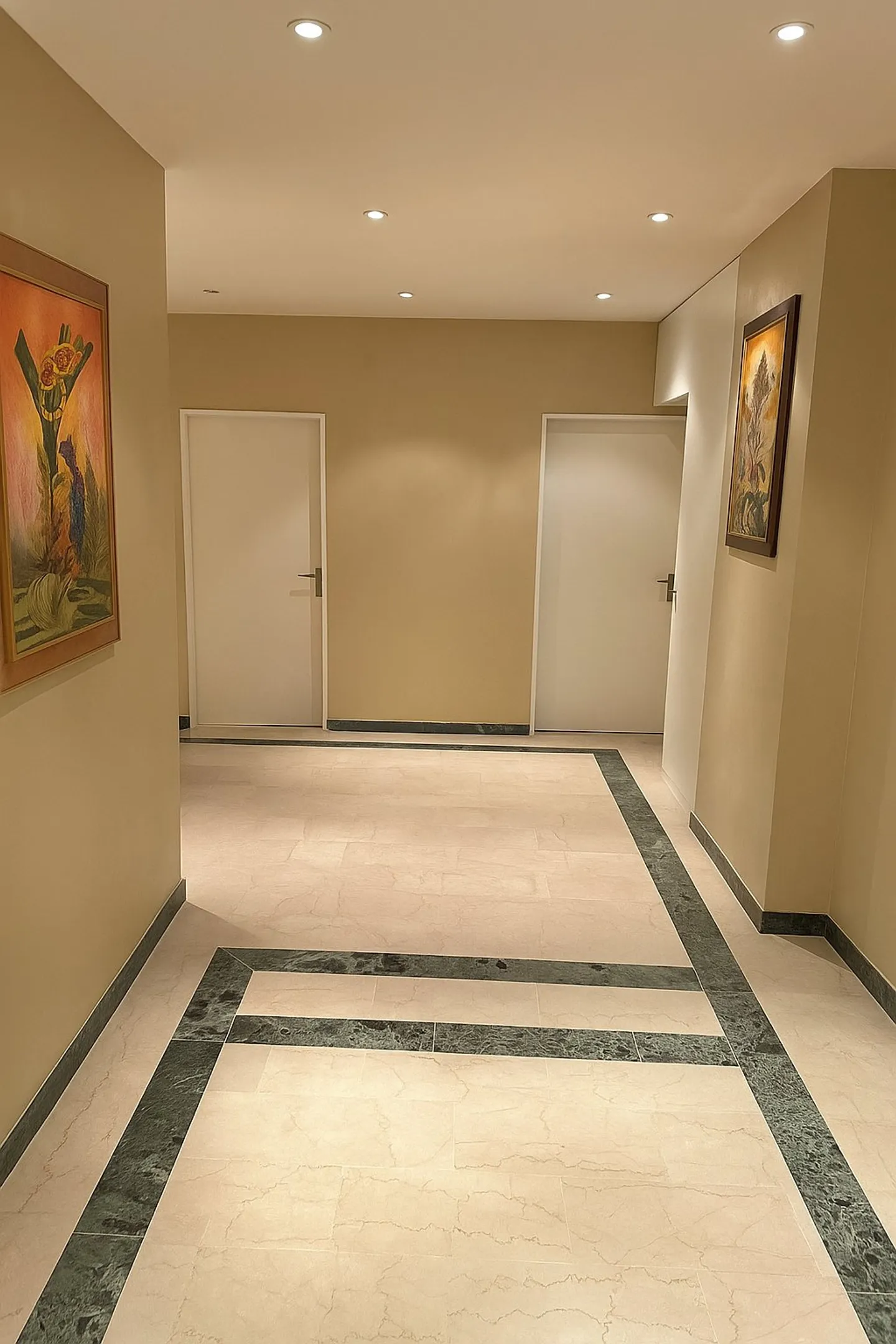 Geräumige 5-Zimmer-Wohnung in Malagnou, nur wenige Schritte vom Stadtzentrum entfernt - Foto 3 von 4