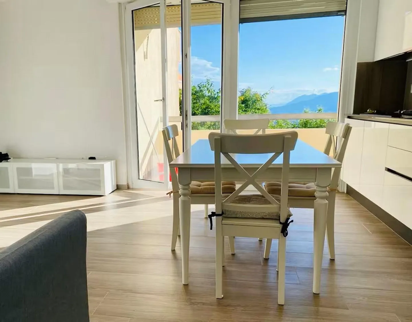 For sale 4.5 rooms completely renovated - Aldesago - Photo 4 of 18